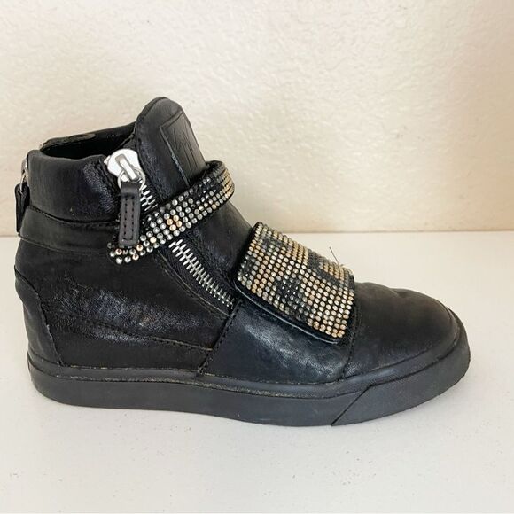 Giuseppe Zanotti Limited Edition High top crystal studded black leather Sneakers - Picture 11 of 17